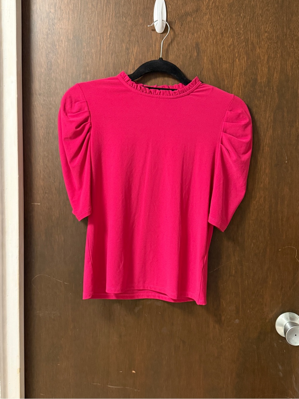 CeCe Fuchsia Puff Sleeve Top XS Ruffle Neck Knit Blouse